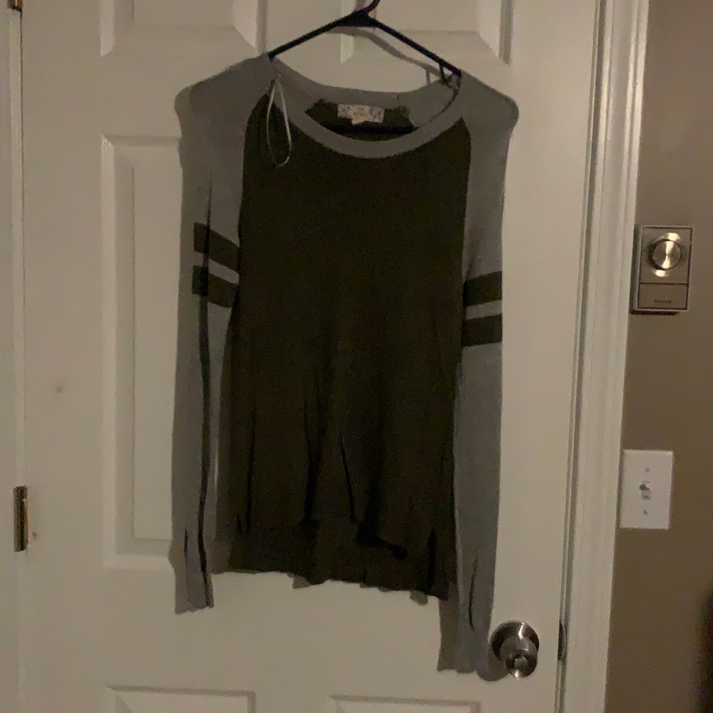 Small rugby style long sleeve